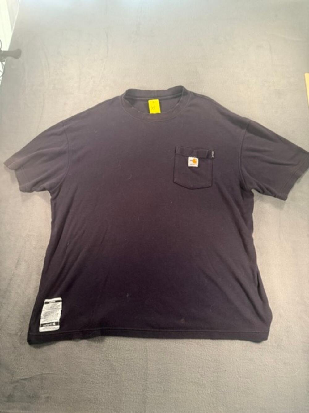 CARHARTT T- SHIRT ( SIZE XL )